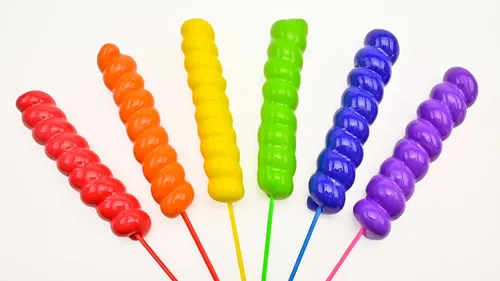 Skewered candy clay cracking makingSkewered candy clay cracking making