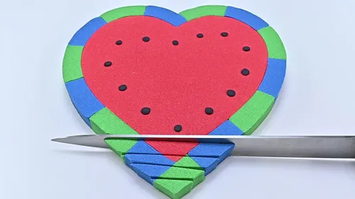 Very Satisfying and Relaxing Kinetic Sand ASMR with Heart Watermelon